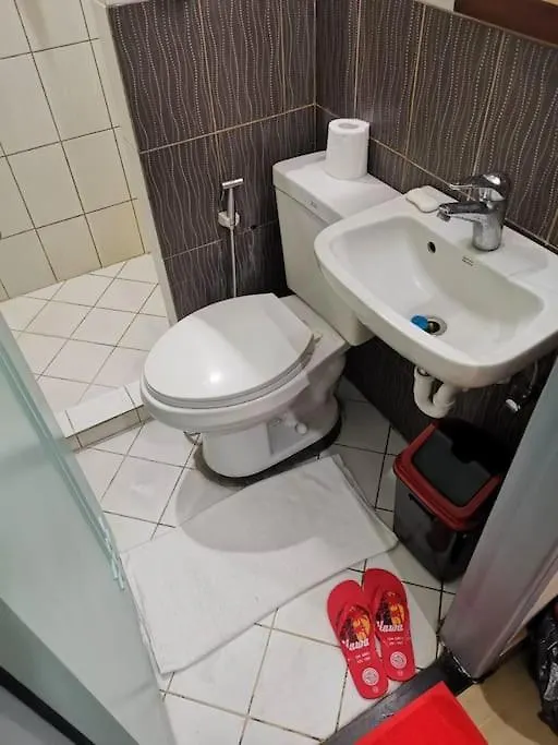 Full House With 4Br Near Sm Mall And Walking Street Angeles 0*,